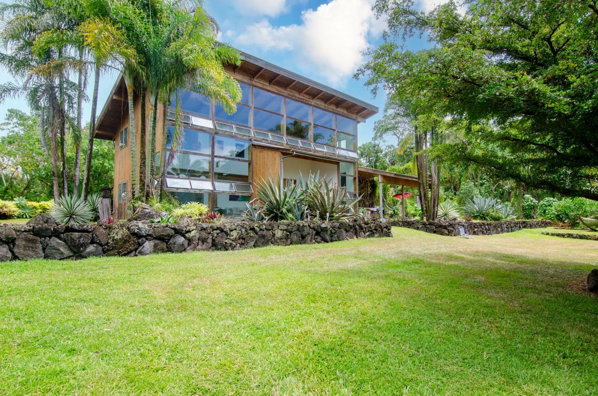 Villa Jungle Haven Ocean Front Eco On Fruit Farm Pahoa